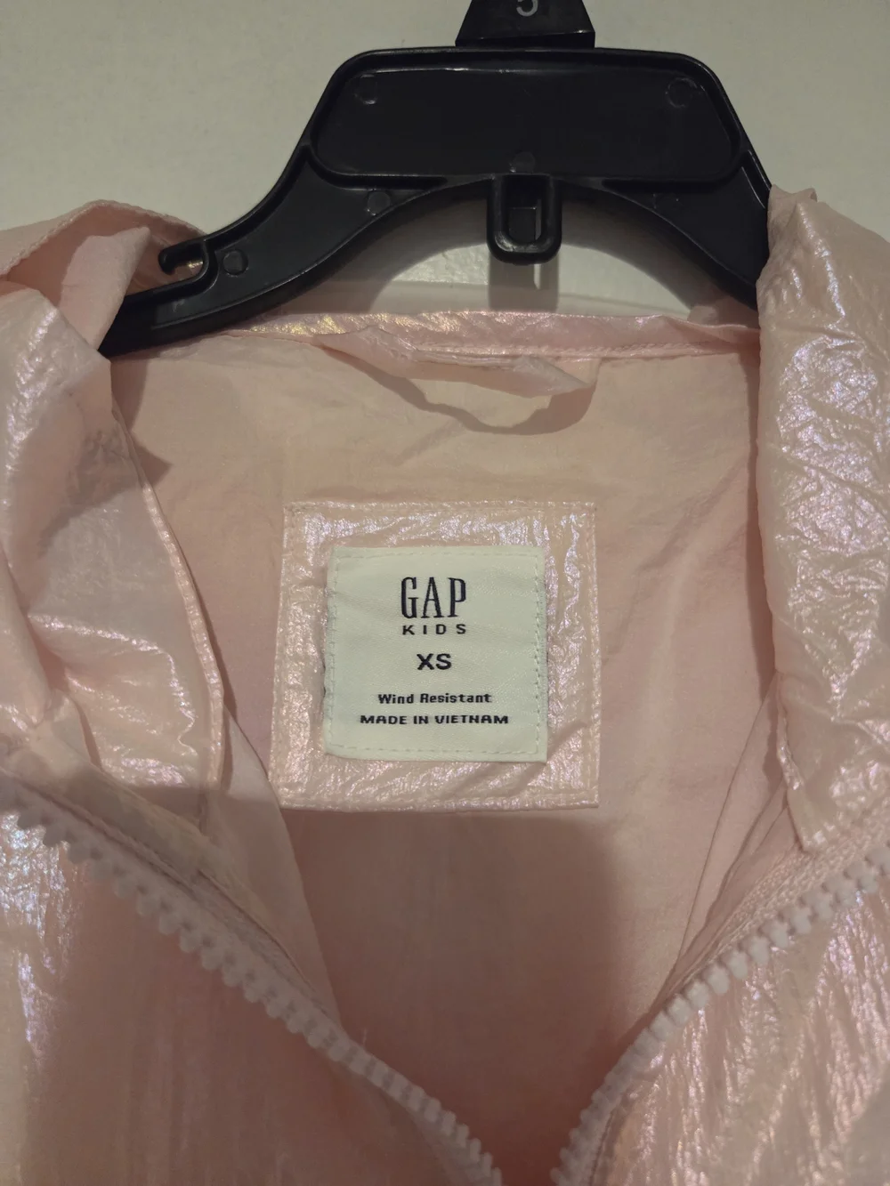 GAP light shimmery