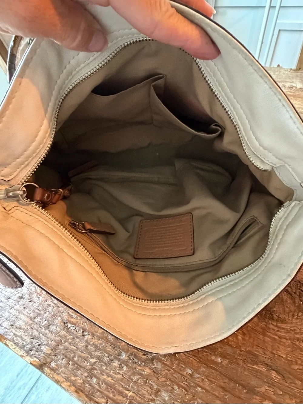 Coach authentic zoe