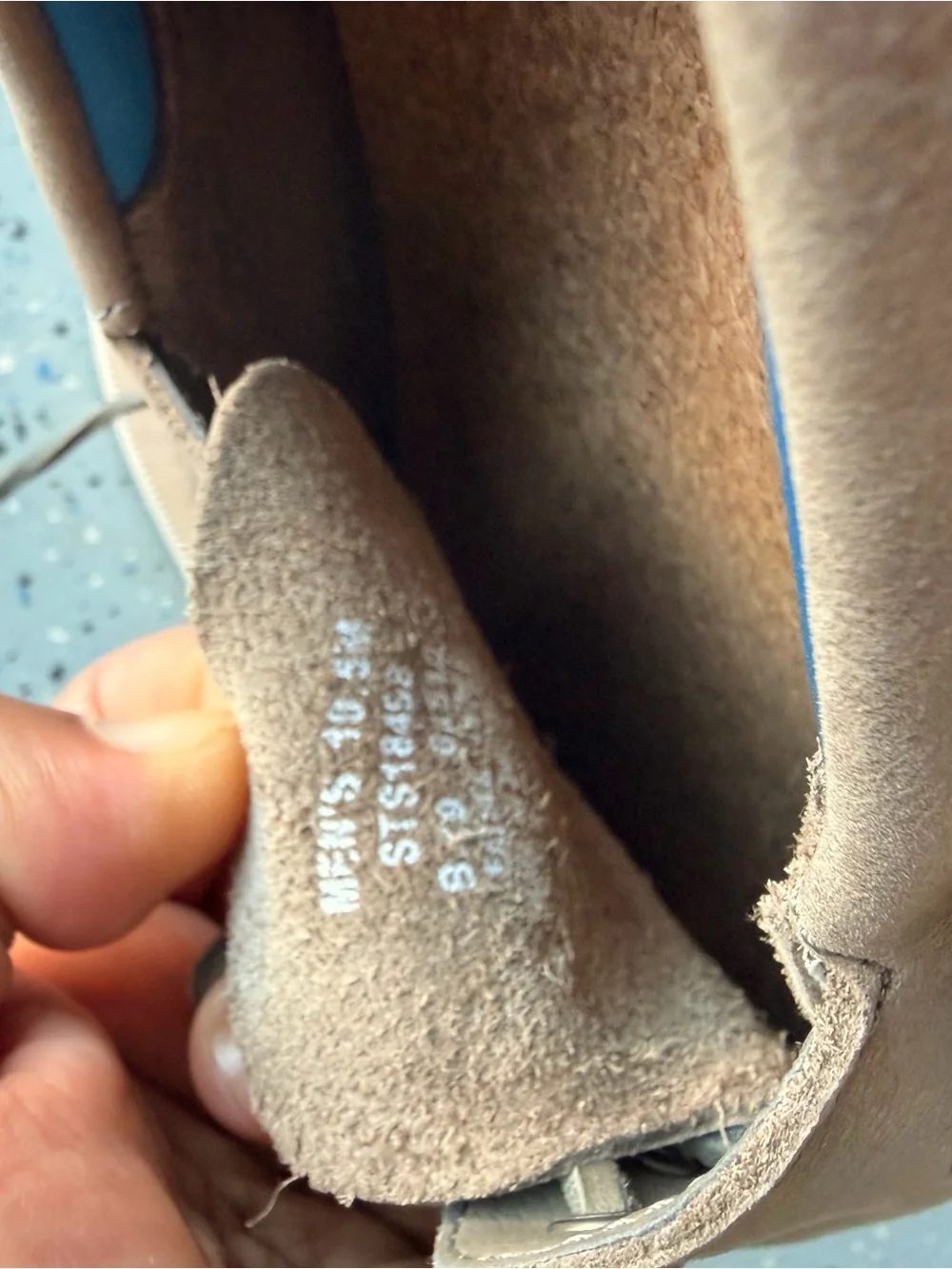 Sperry leather boat