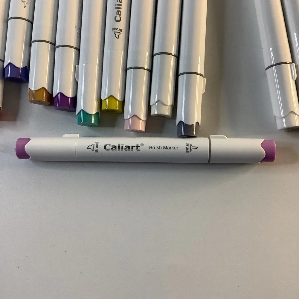 Caliart Alcohol Brush Marker Set Dual Tip 50 Colors‎ & 1 Colorless Blender
