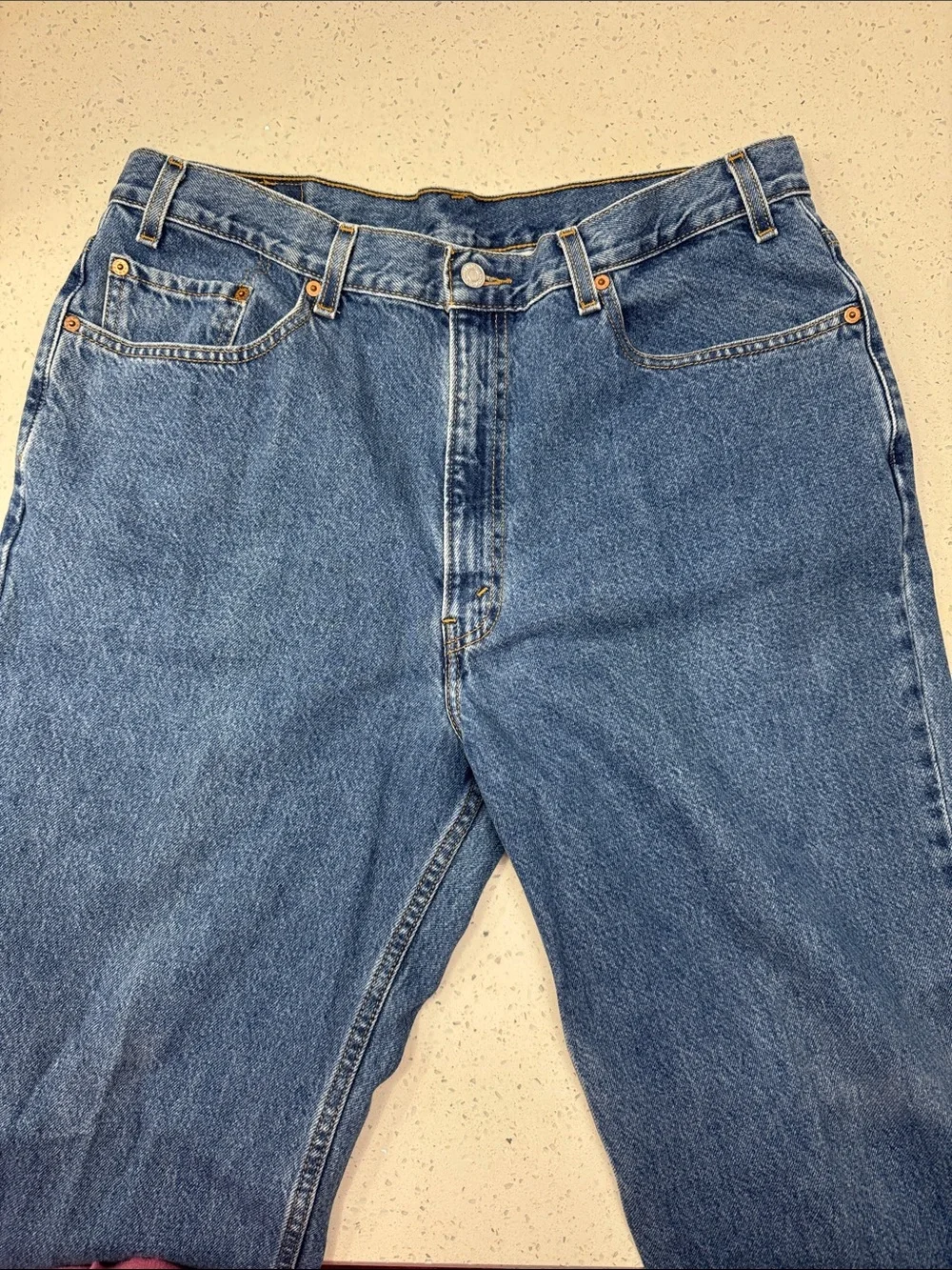 Levis relaxed fit