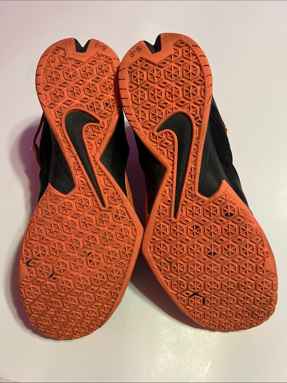 Nike peach crown