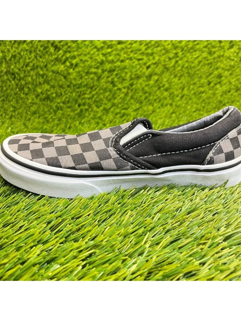 Vans please review