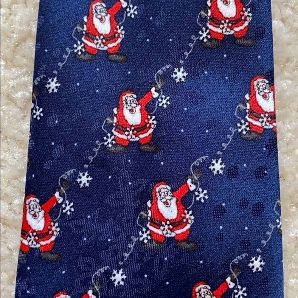 Dockers santa tie