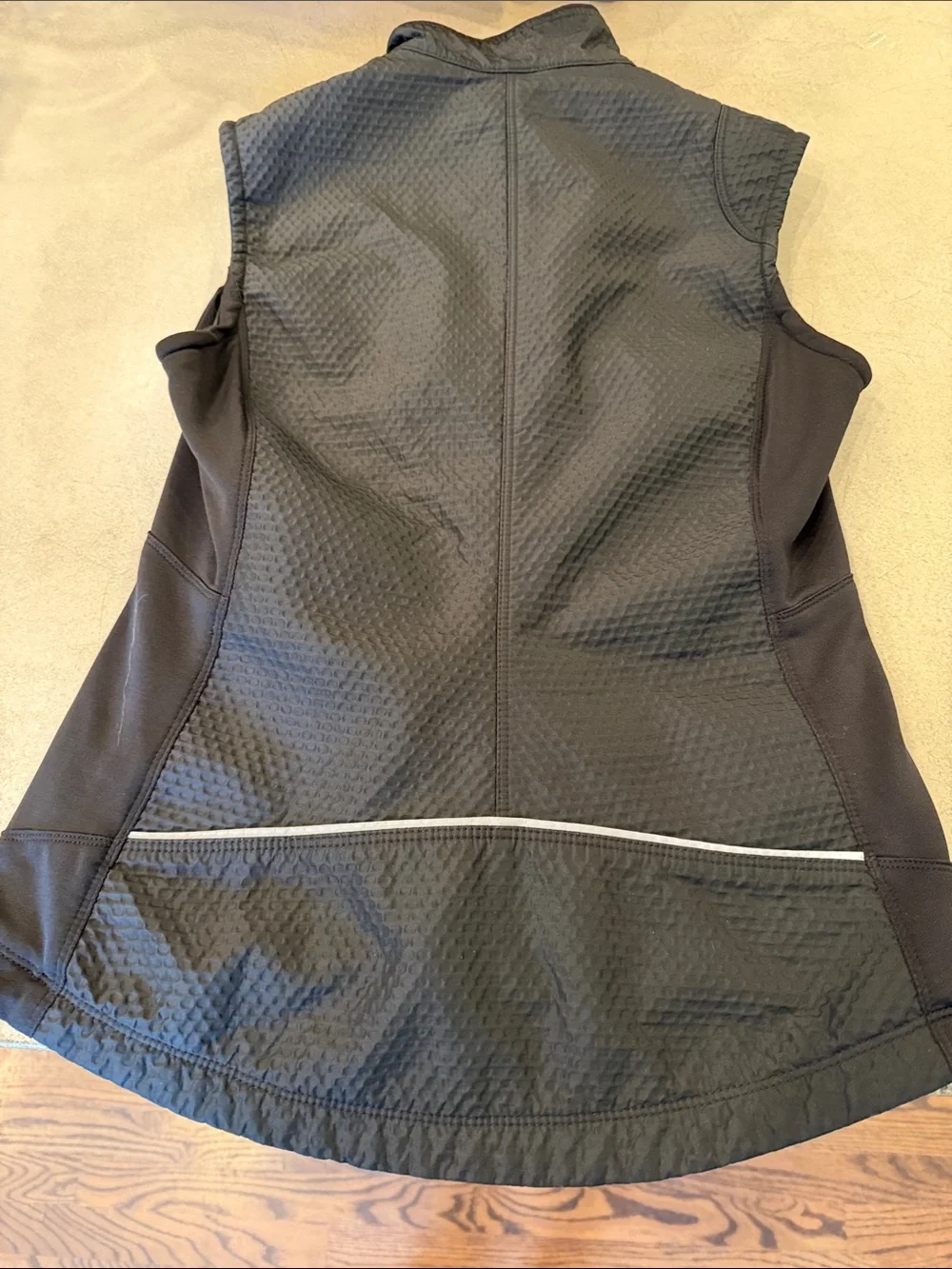 Nike breathable quilted