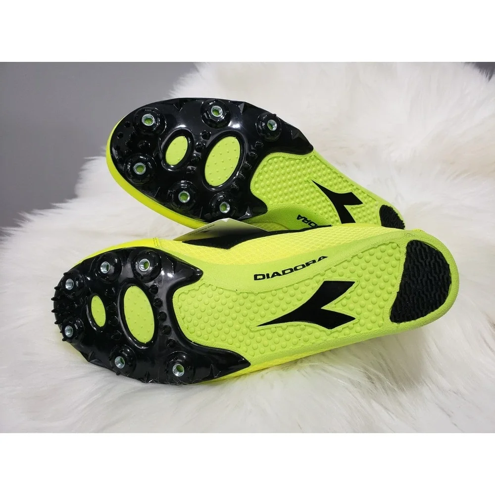 Diadora new without
