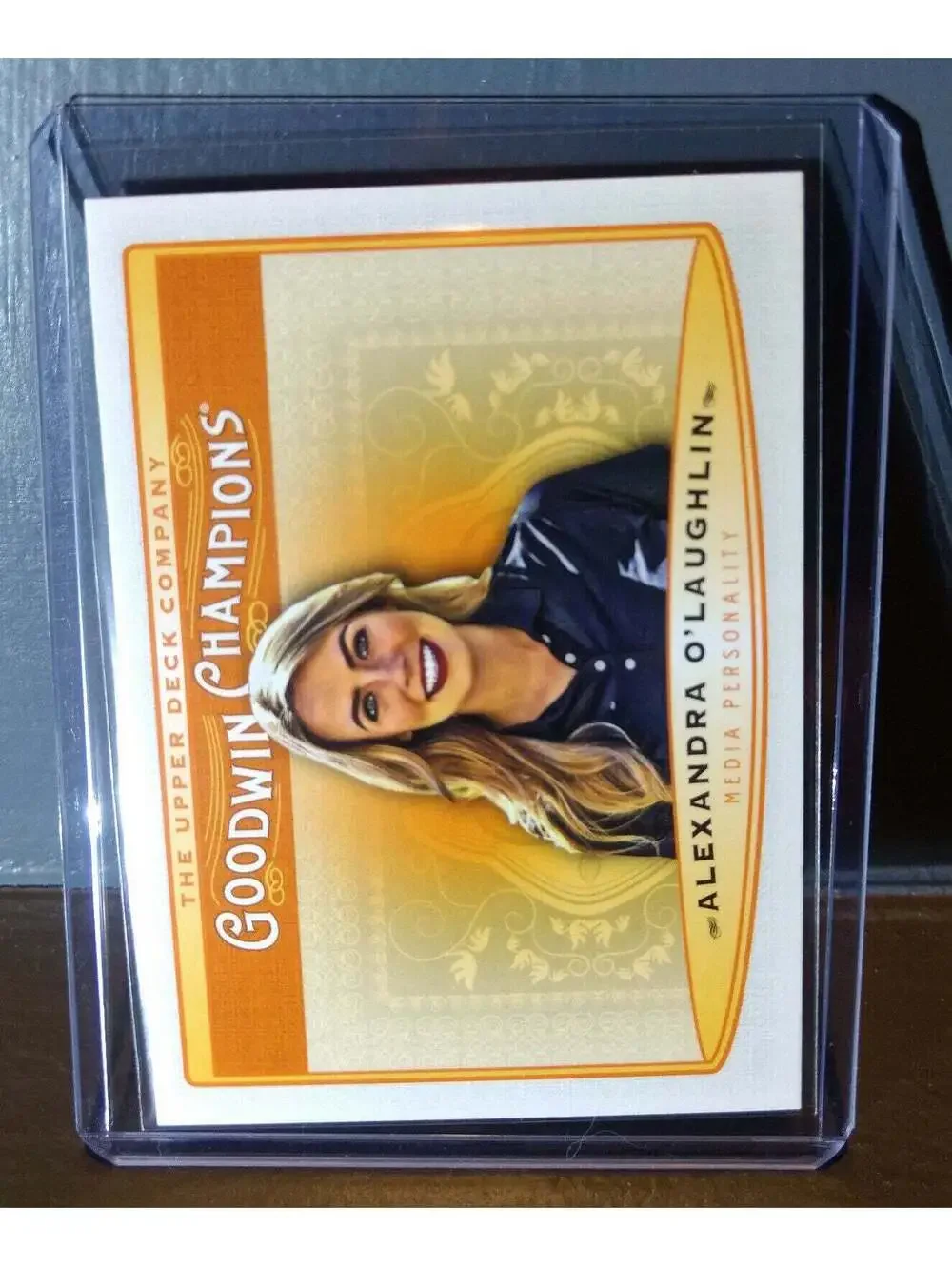 2019 Upper Deck Goodwin Champions Alexandra O'Laughlin 74 Media Personality Card