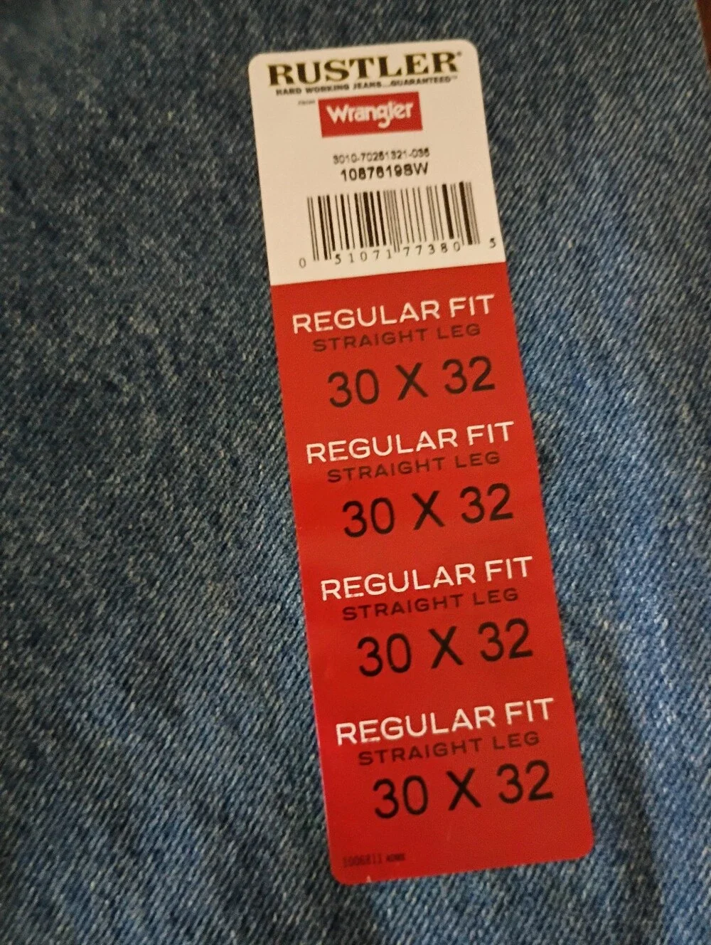 Wrangler rustler straight