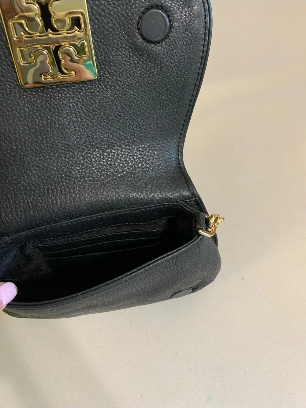Tory Burch compact black