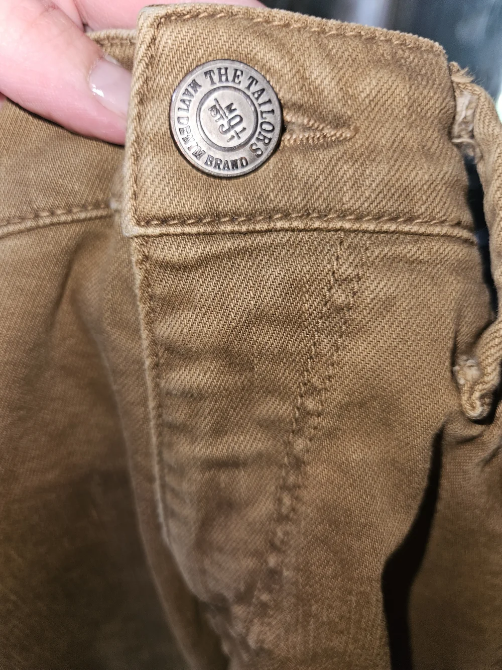 Mavi comfortable brown
