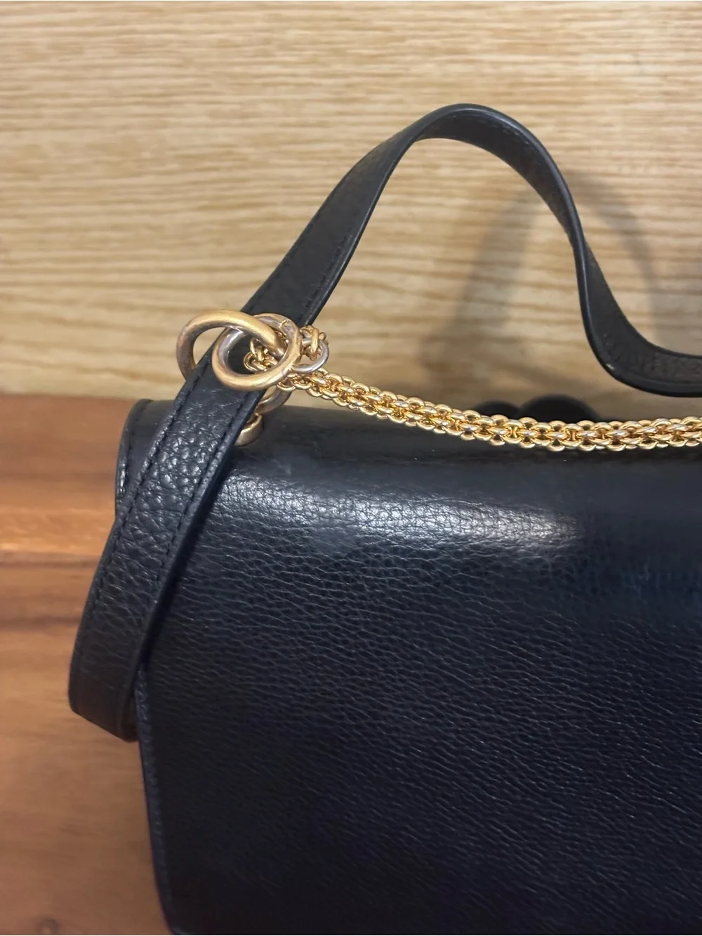 Tory Burch link closure