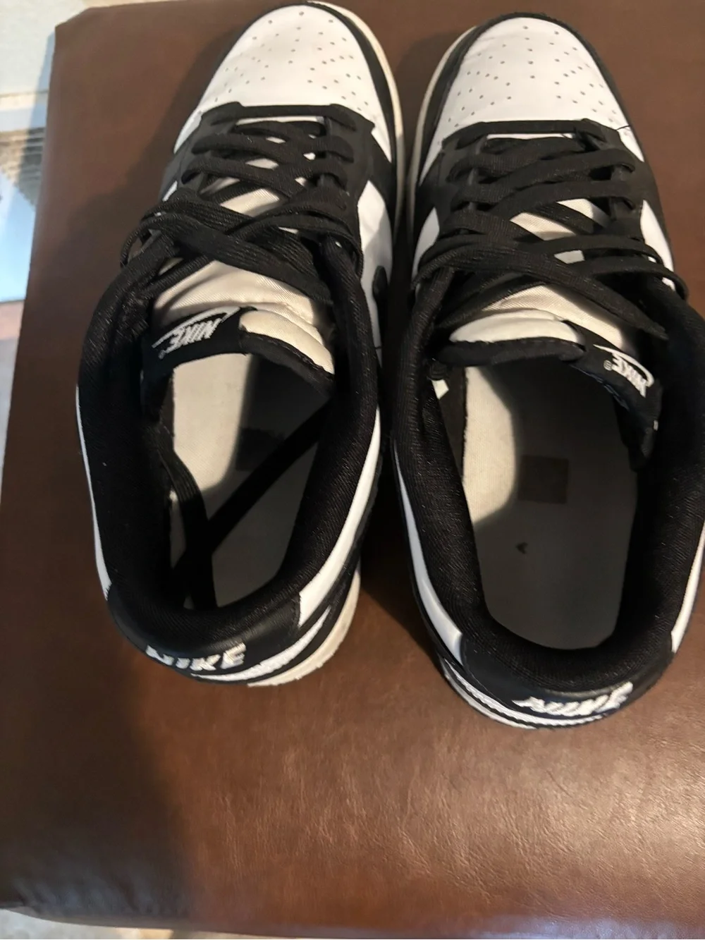 Nike classic low