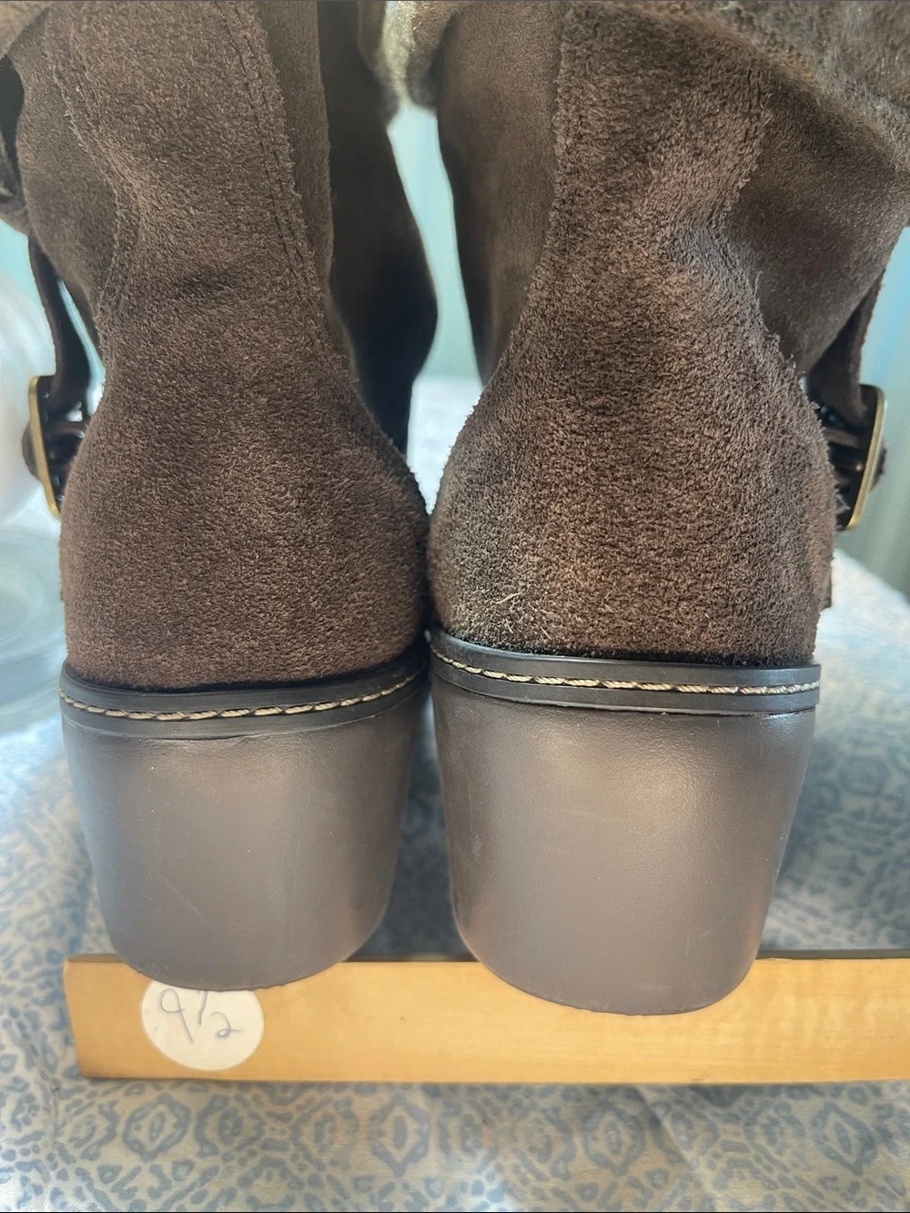 Clarks brown suede