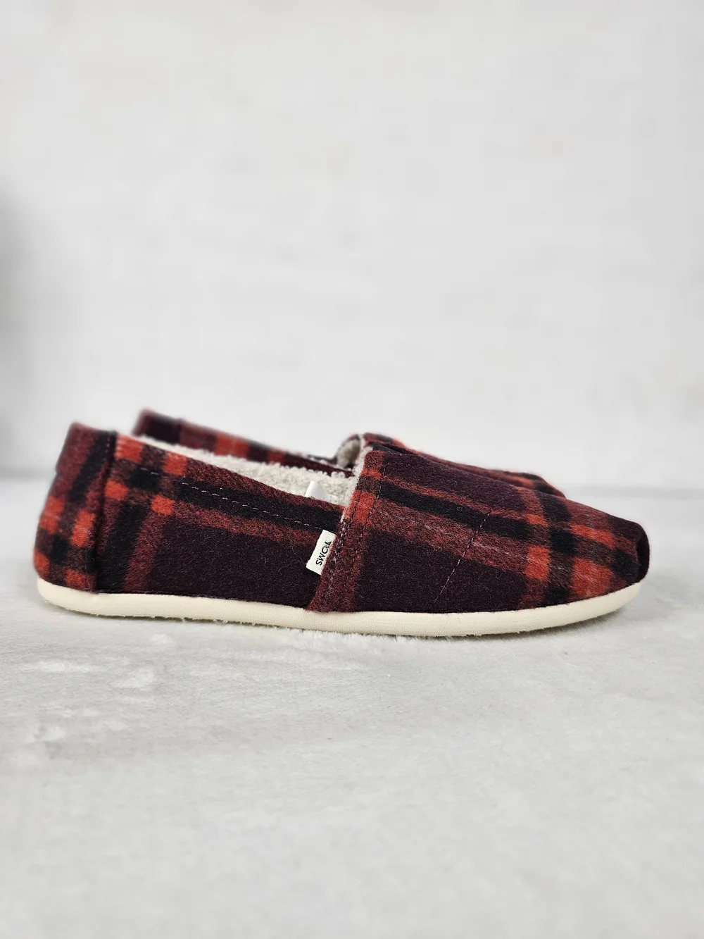 TOMS Alpargata Flat Wool Red Plaid Women's 7.5 Faux Fur Slip On Shoes Boho Cute