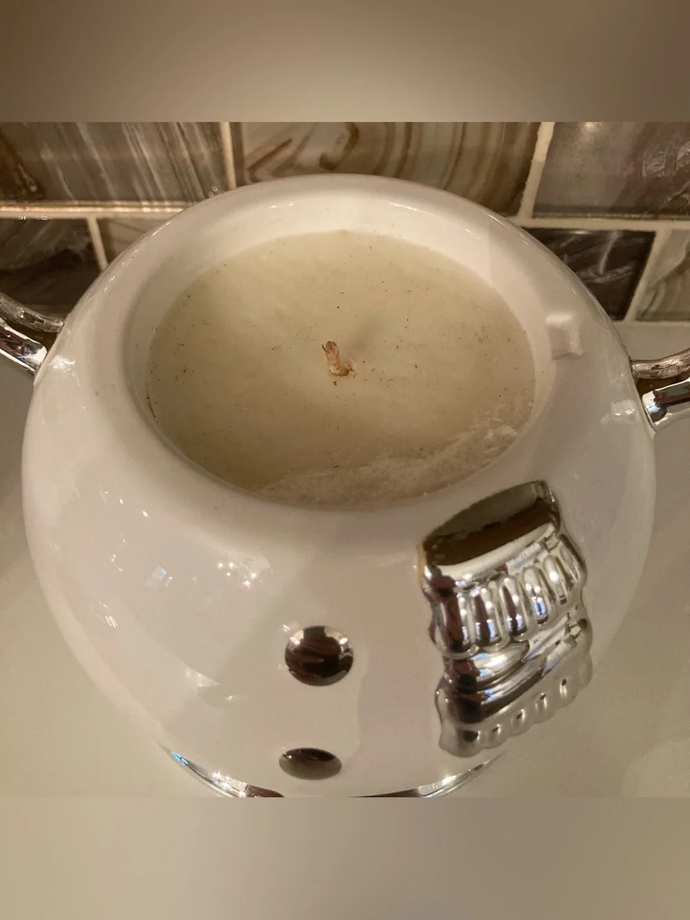 Bath & Body Works oz candle