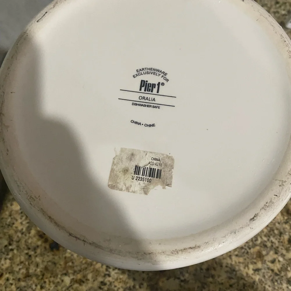 Pier 1 pier earthenware