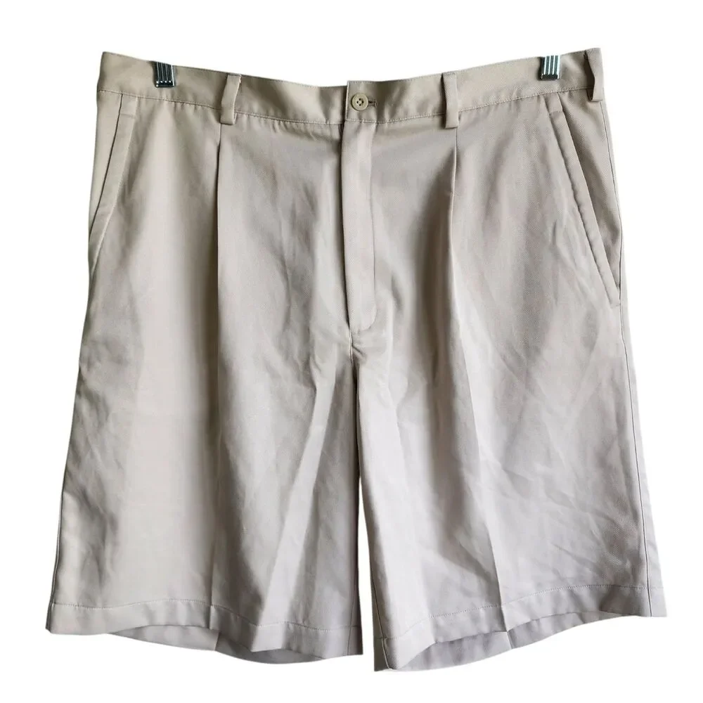 Nike Golf Shorts Mens Size 38 Tan Dri-Fit Performance Pleated Front Pockets