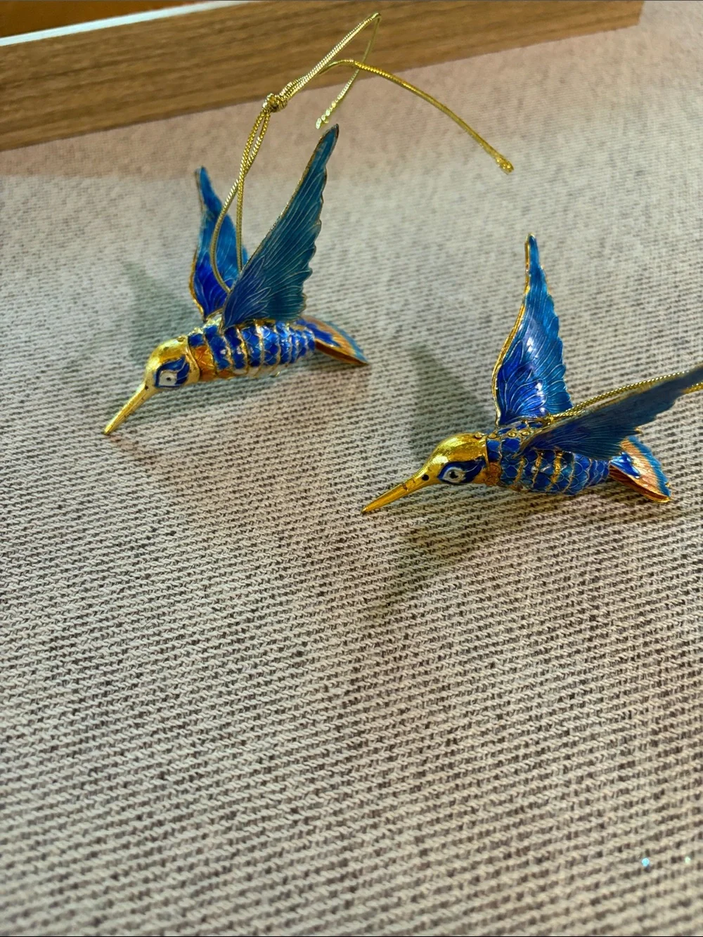 Value Arts Vtg Cloisonné Hummingbird Ornaments Articulated Enamel Pair of 2 blue