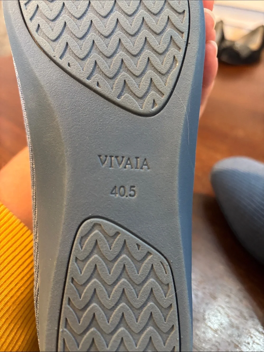 Vivaia Margot Square Toe V- Cut 2.0 Slip Ons