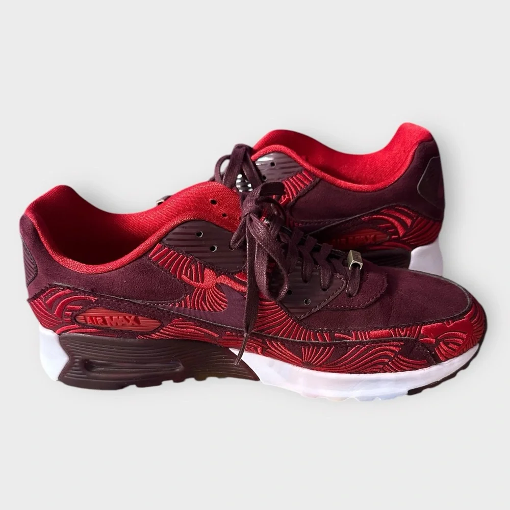 Women’s Red Patterned Athletic Sneakers