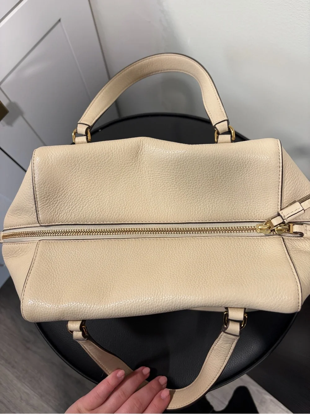 Tory Burch cream pebbled
