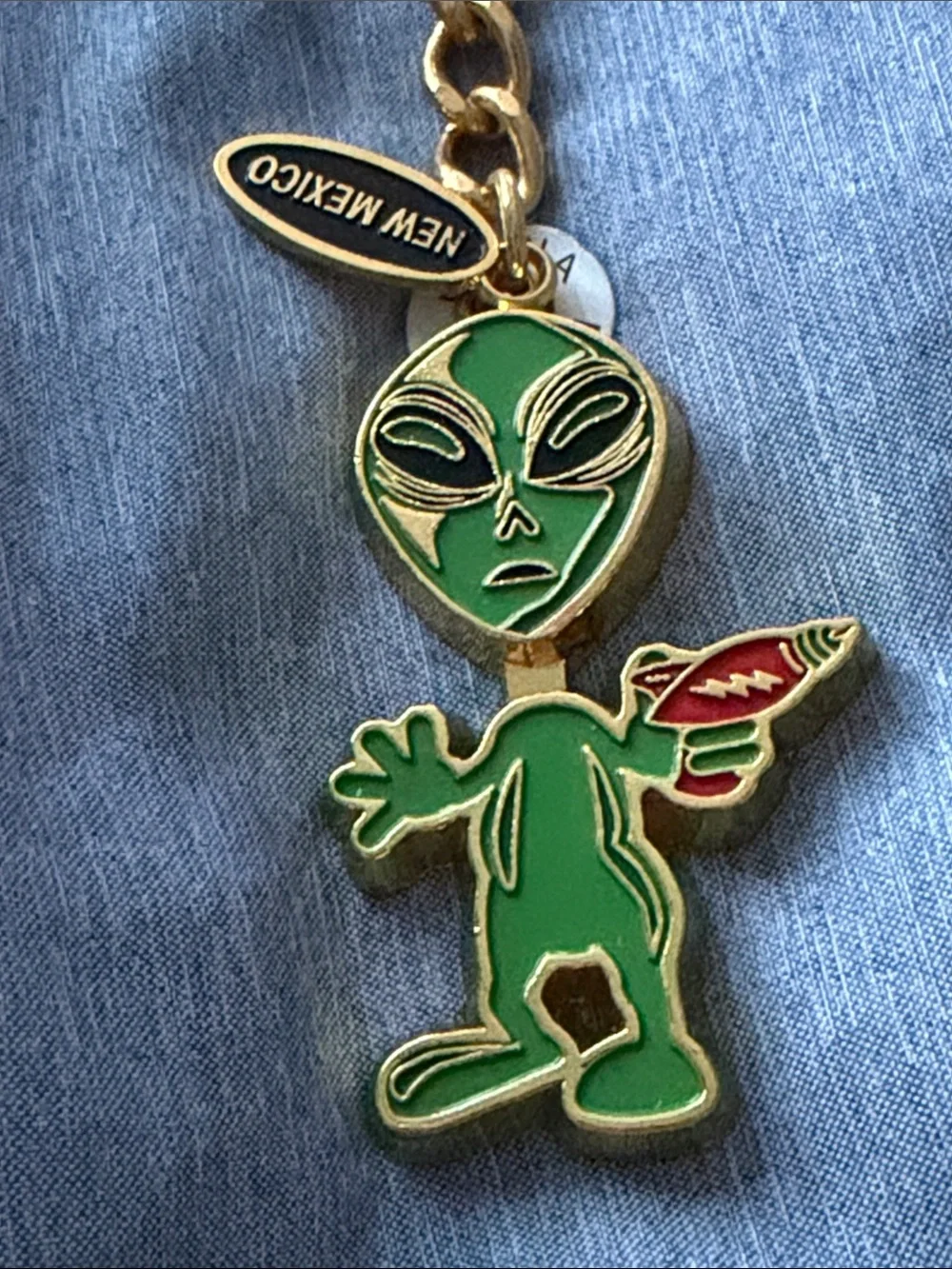 Source Unknown playful alien