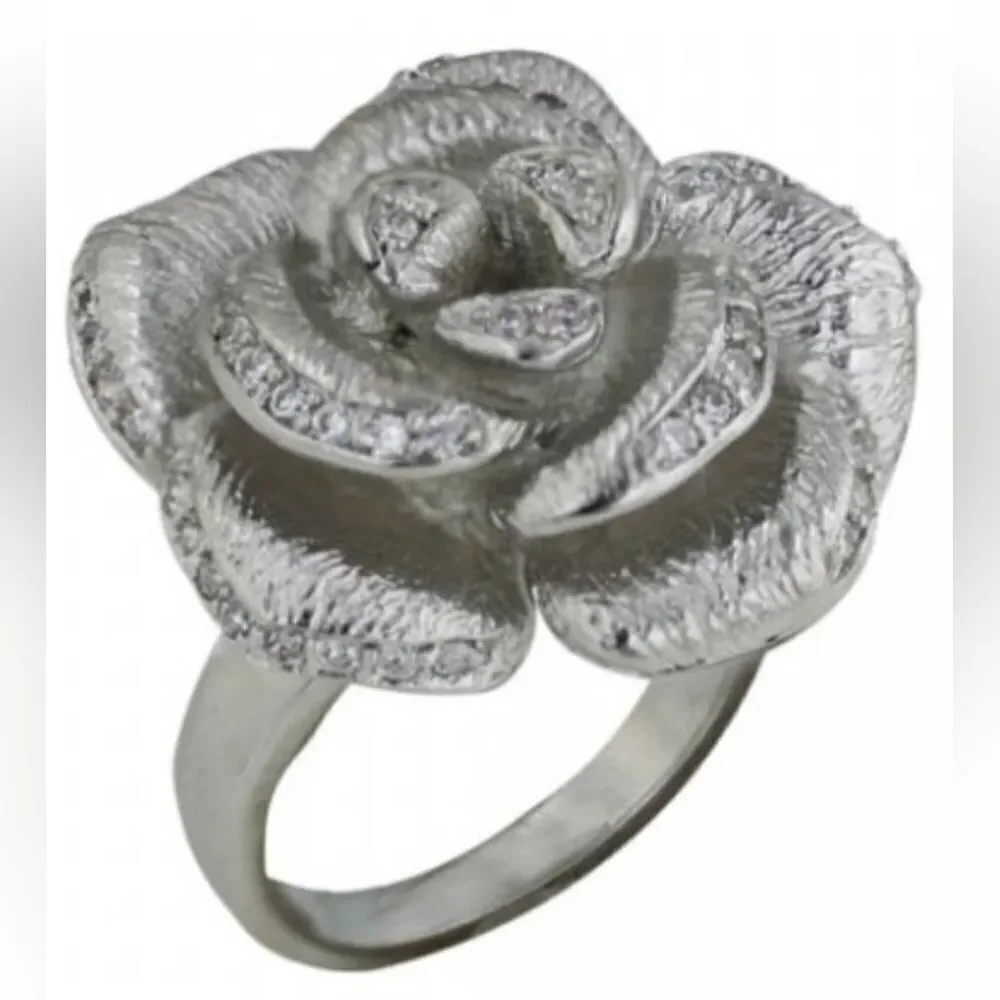 Vera & Co Brass Silver Tone & Clear Cubic Zirconia Flower Ring (5)