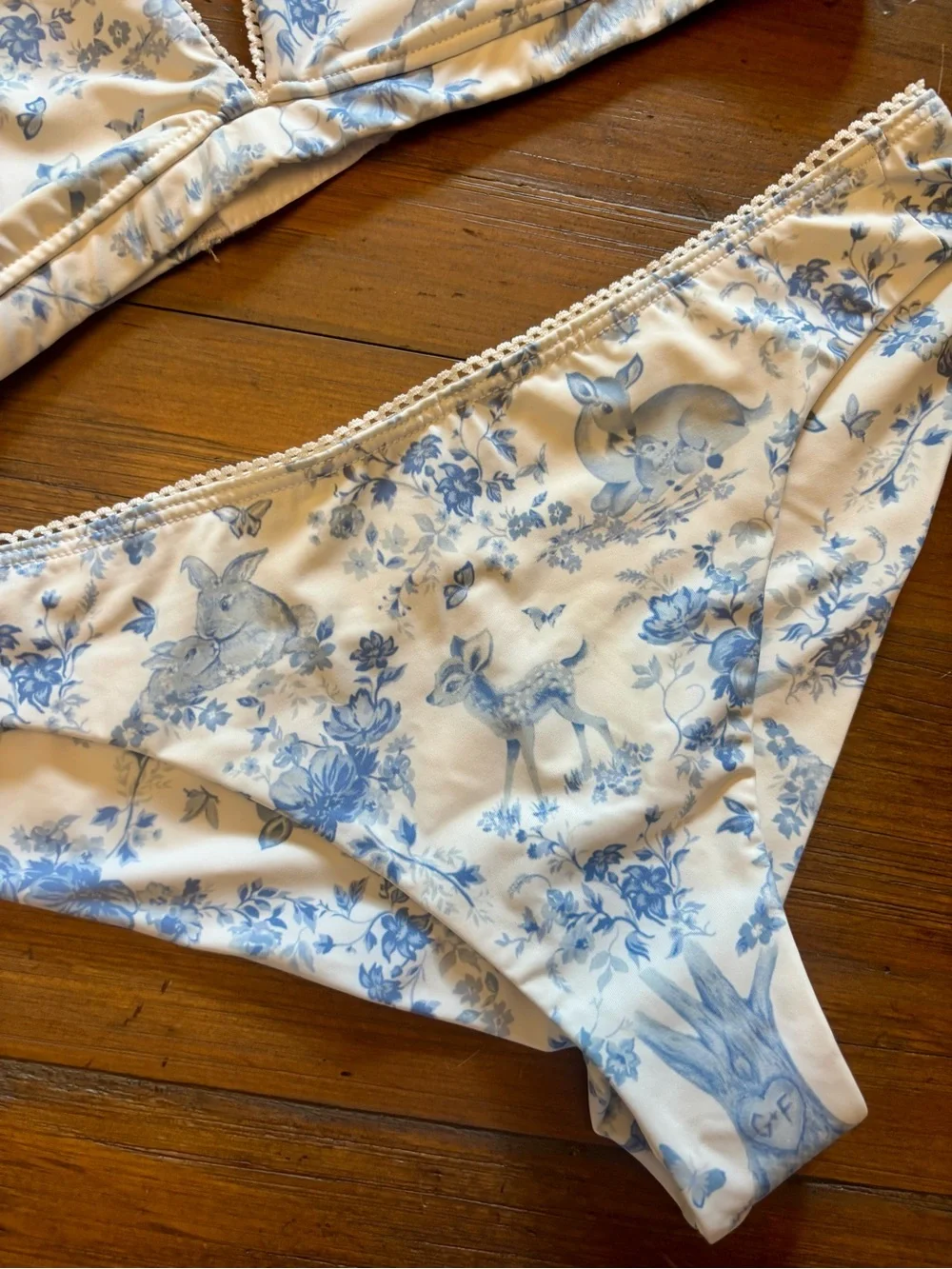 Frankies Bikinis nwt frankie’s