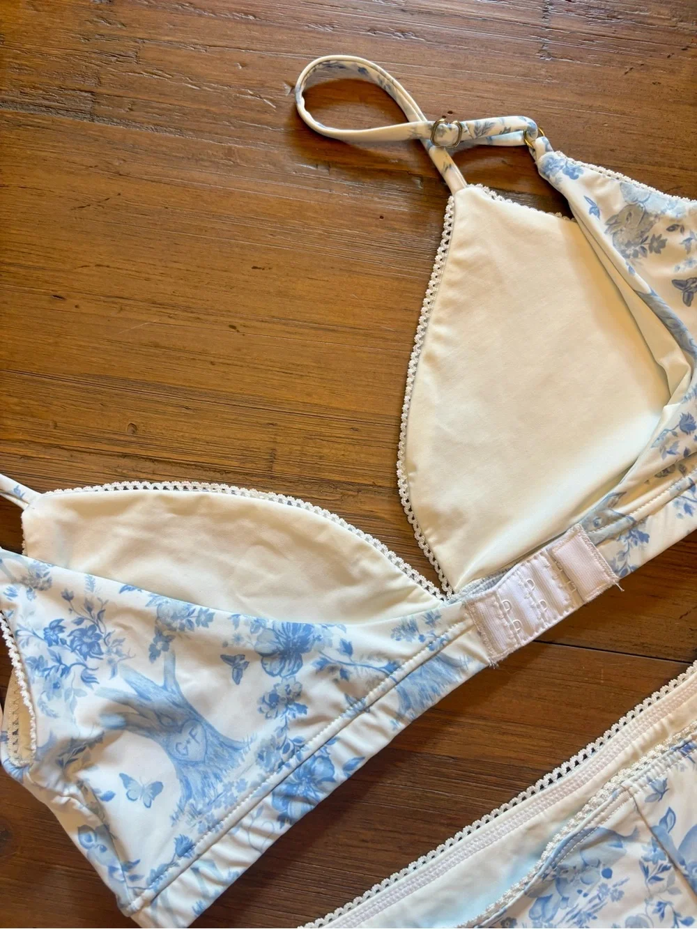 Frankies Bikinis nwt frankie’s