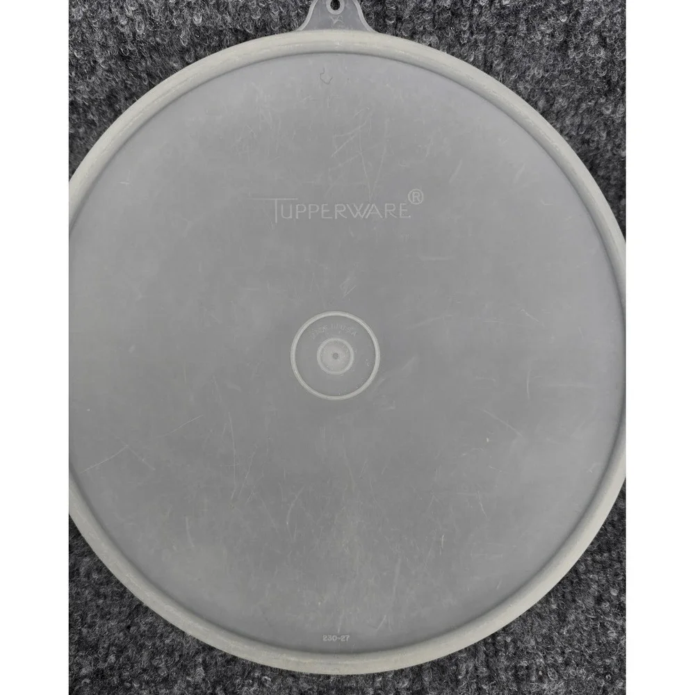 Vtg 70s Tupperware Tortilla Keeper Server 785 Almond Round w/Lid 9