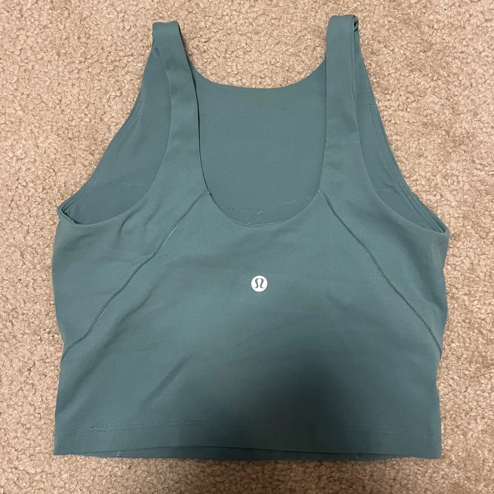 lululemon athletica excellent used