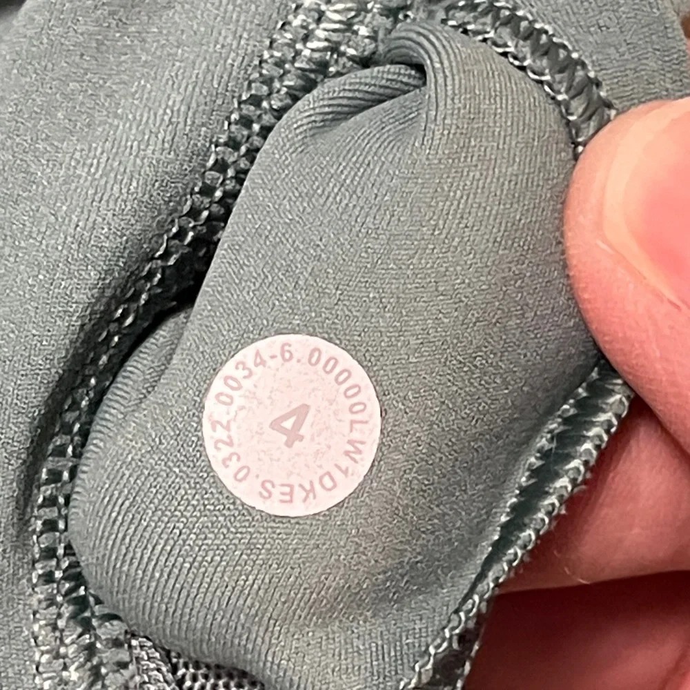 lululemon athletica excellent used