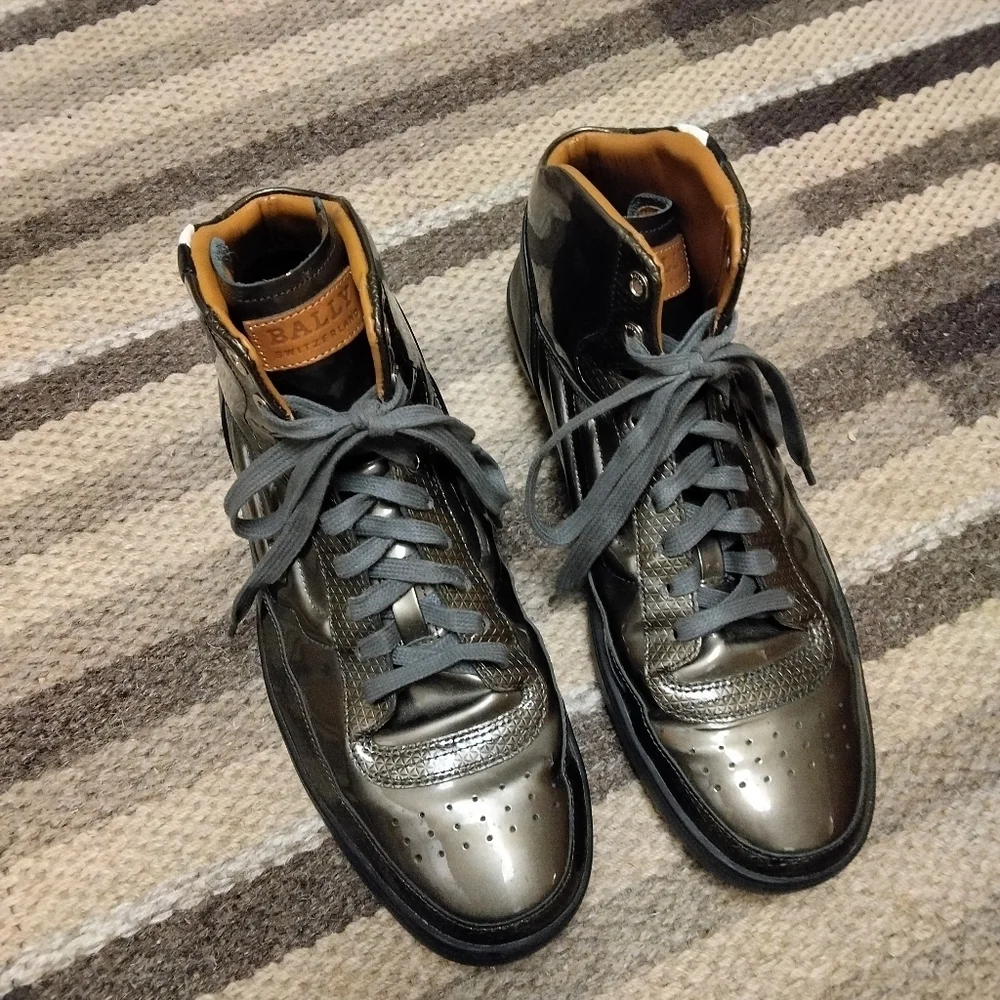 Bally mens shiney