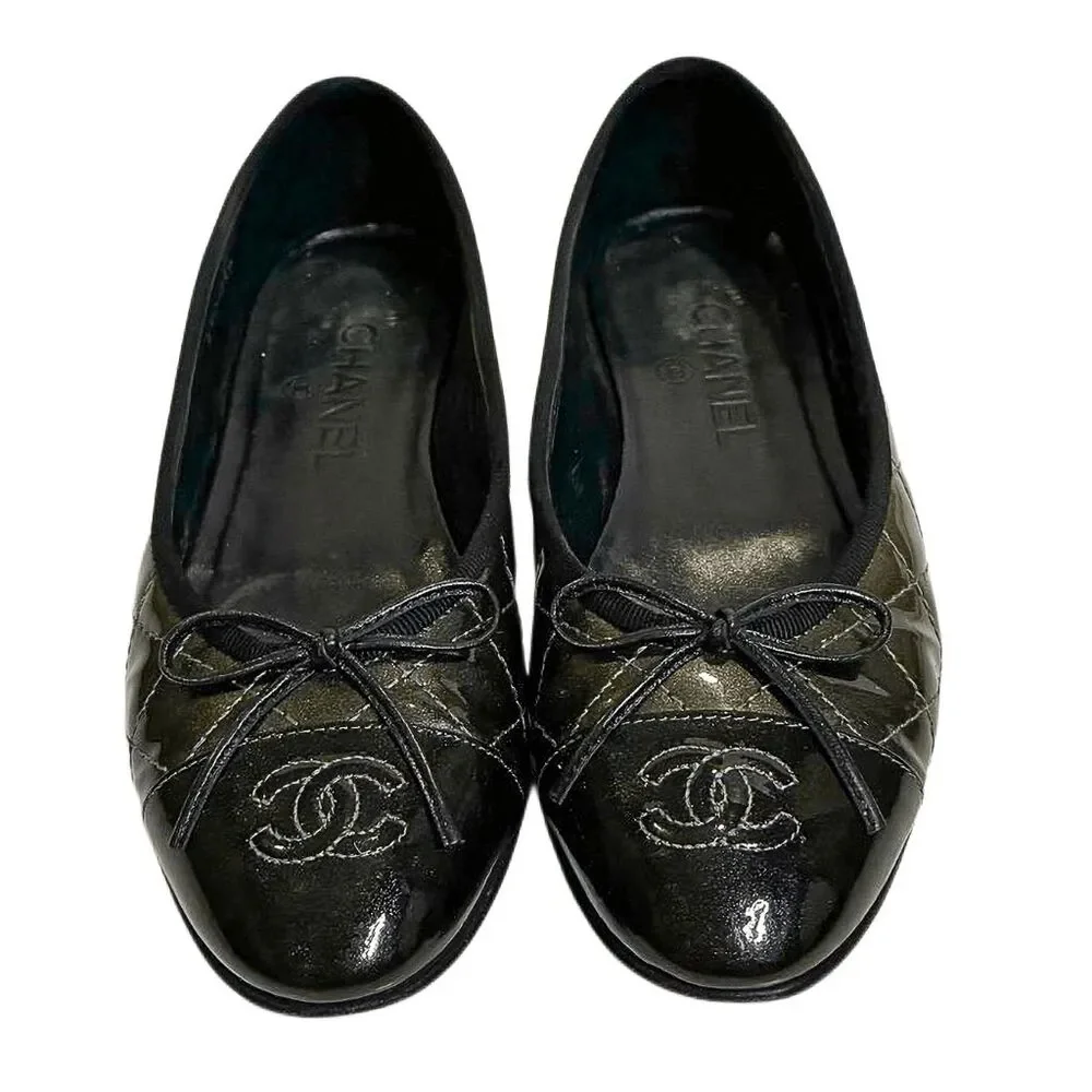 CHANEL authentic details