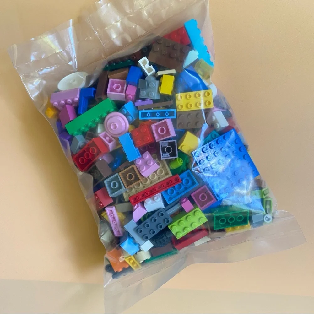 Lego legos pieces