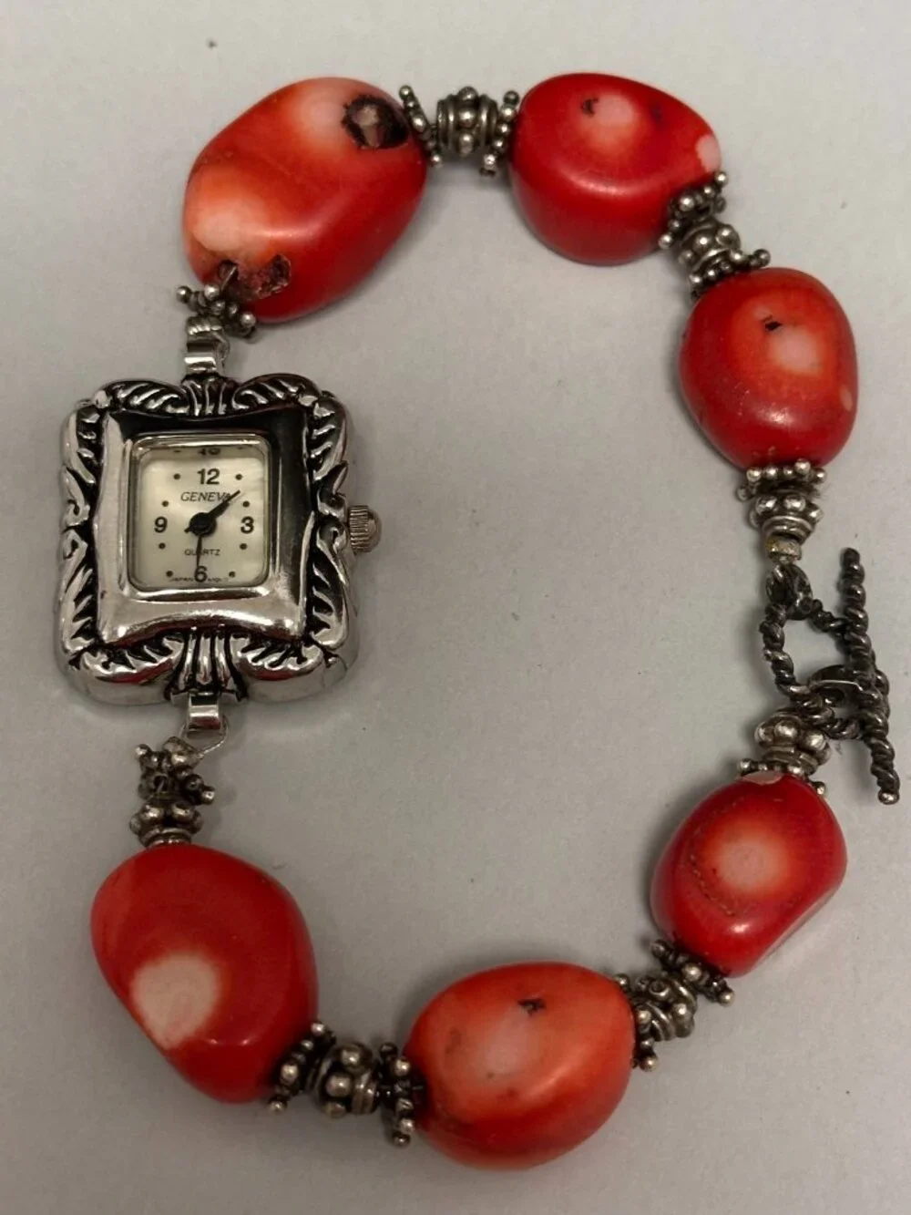 Geneva watch women
