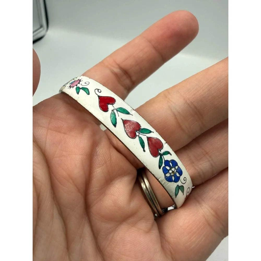 N/A vintage enamel