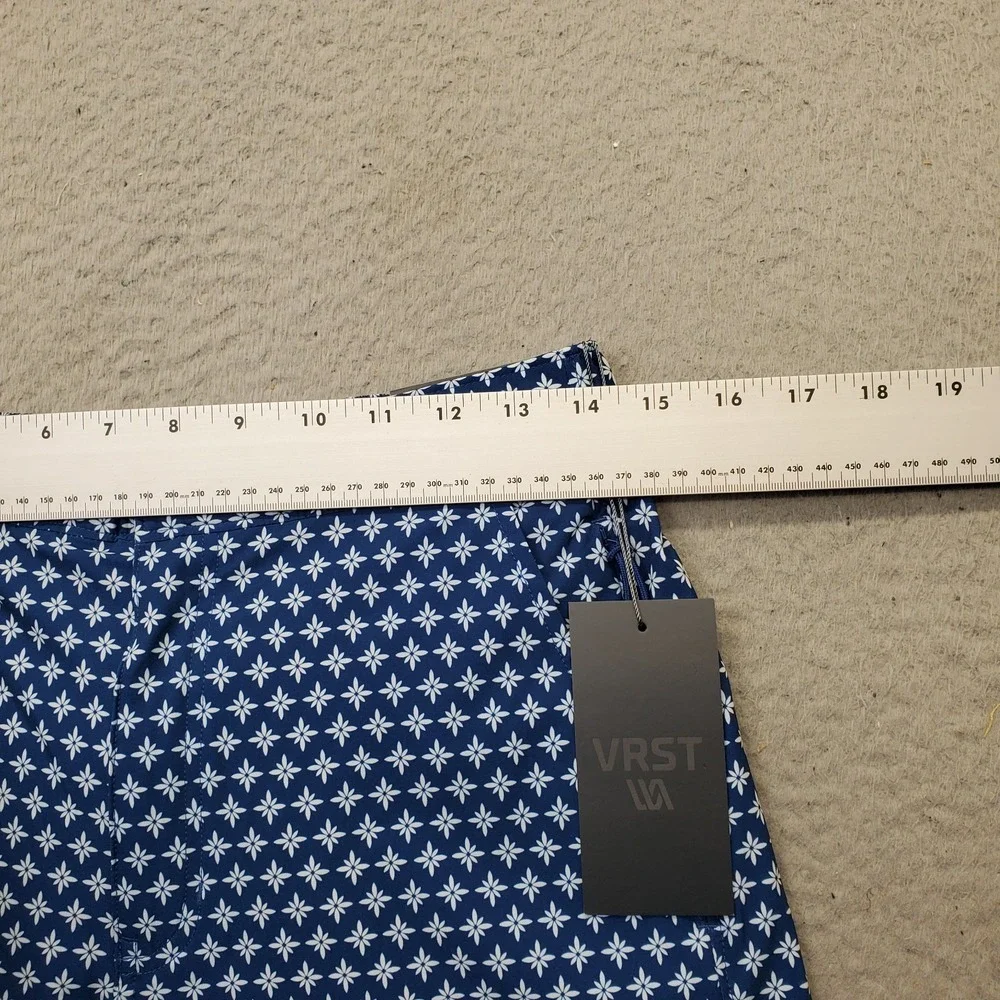 VRST golf shorts