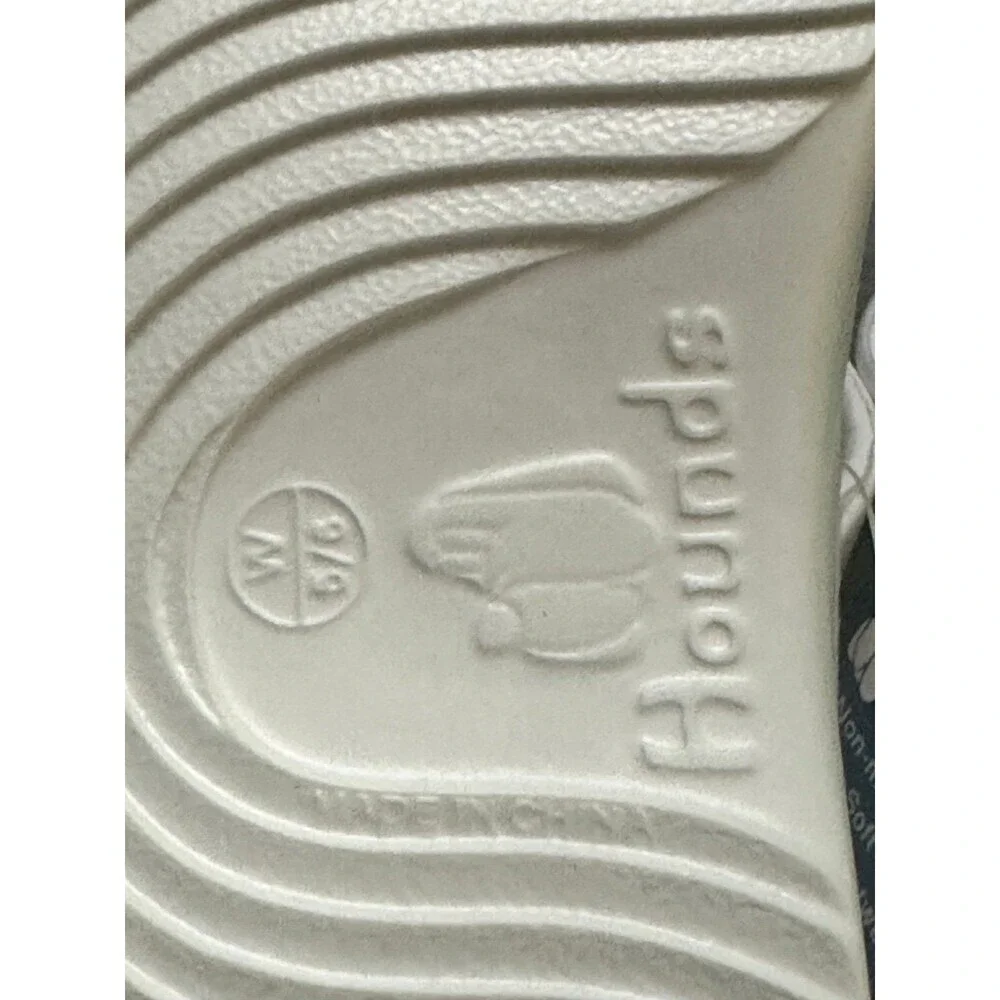 Hounds Kids White Slide Sandals size 9/M