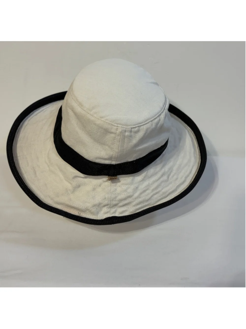 Tilley charlotte hemp