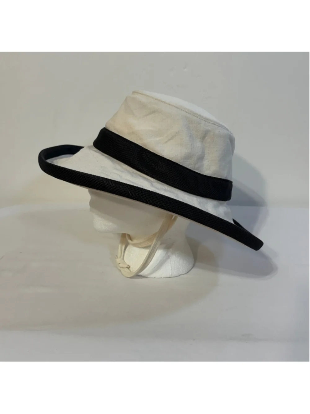 Tilley charlotte hemp