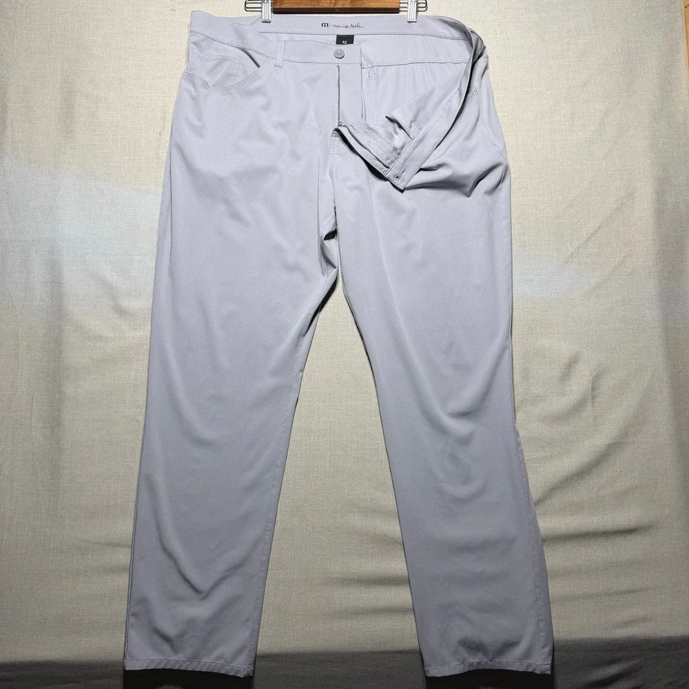 TravisMathew Pants Men 42x32 Gray Straight Alta Cresta Golf Performance Stretch
