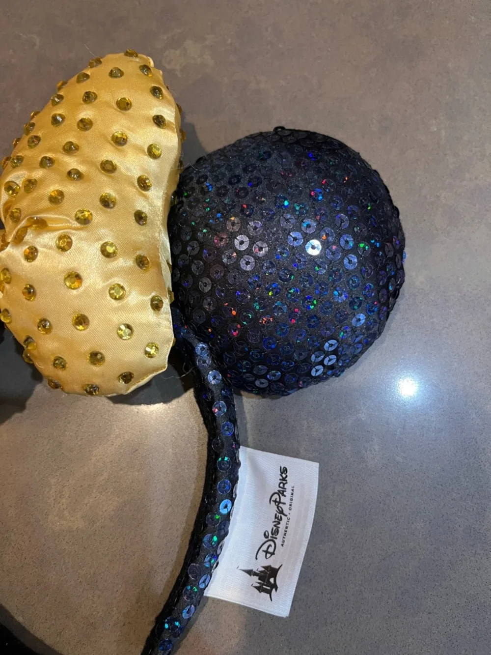 Disney #sequin disneyland