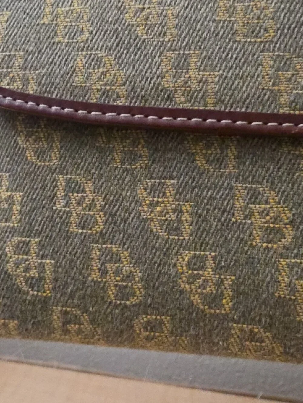 Dooney & Bourke dooney bourke