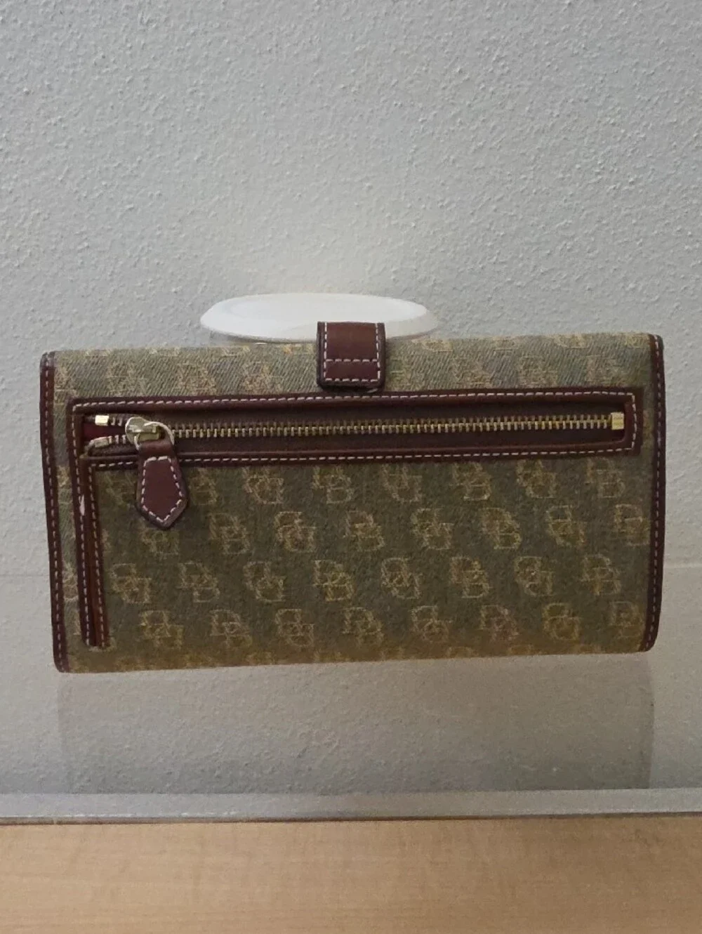 Dooney & Bourke dooney bourke