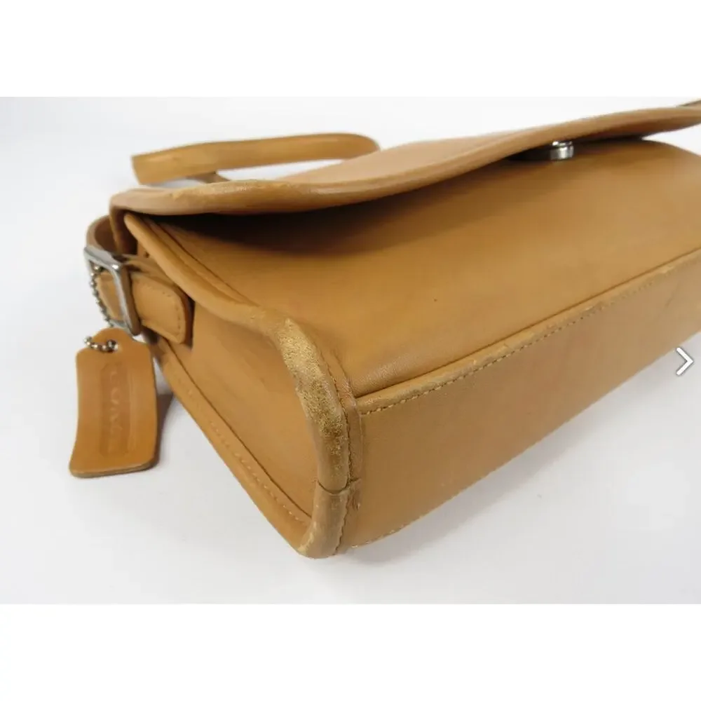 Rare Vintage Coach Glove-Tanned‎ Leather Messenger Bag – Made in Costa Rica