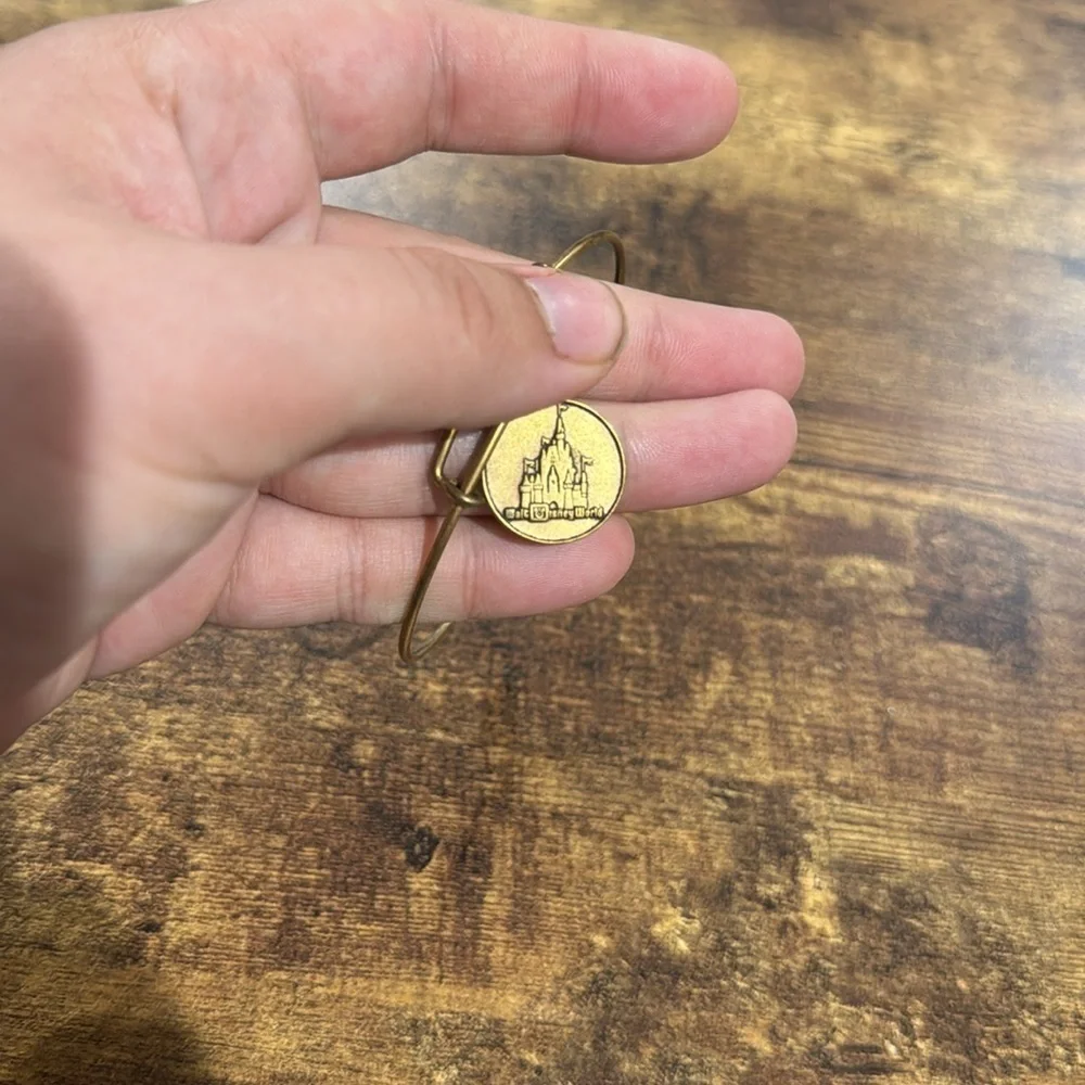 Alex and Ani excellent used