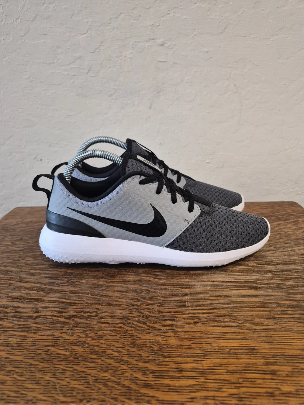 Nike Roshe G Golf Athletic Shoes Boy's Size US 6Y