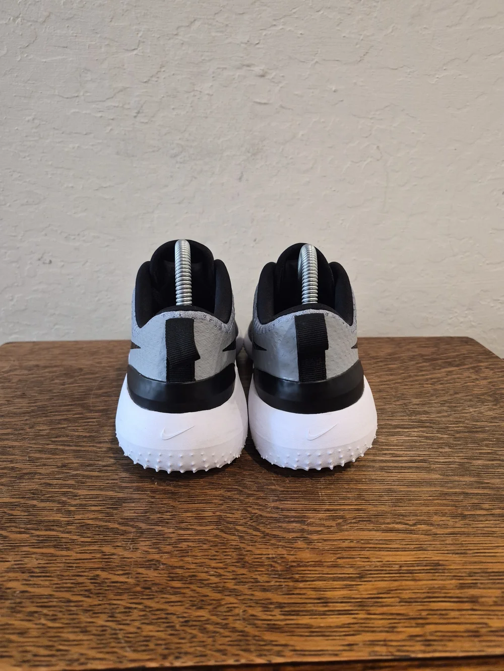 Nike Roshe G Golf Athletic Shoes Boy's Size US 6Y