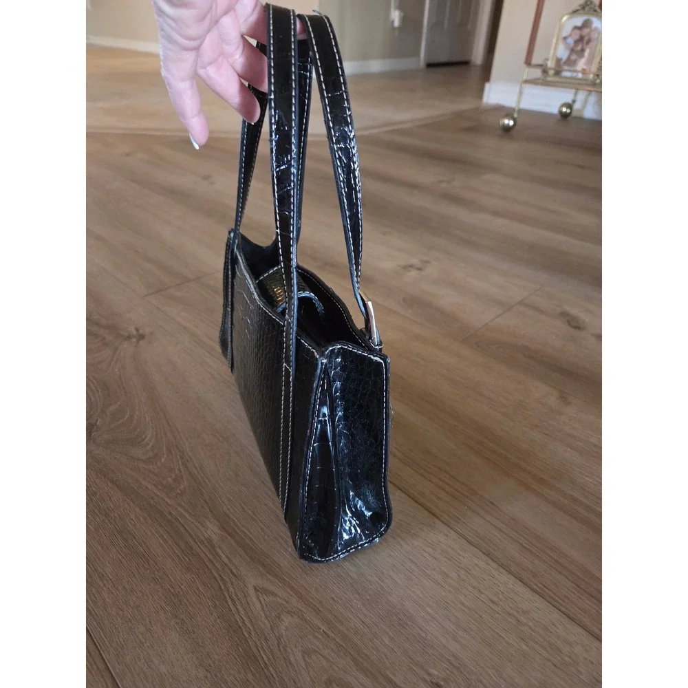 Liz Claiborne liz claiborne